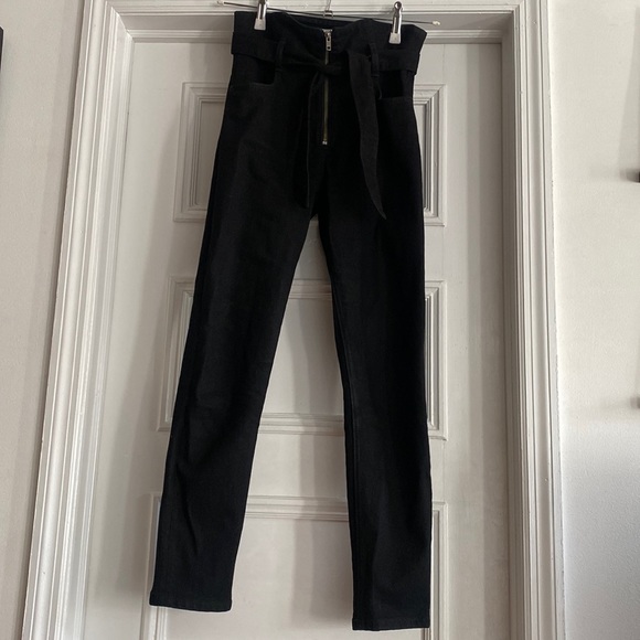 Reformation 27 Yasmin Jeans - Black High-waist Jeans - Picture 5 of 10